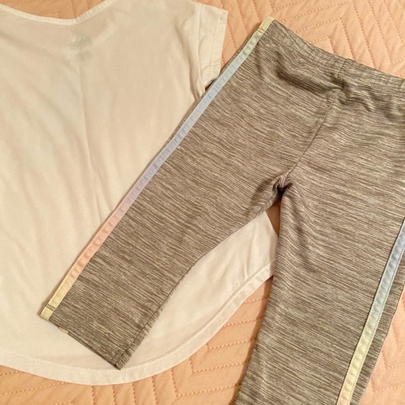 Adidas 2 piece - Picture 4 of 4